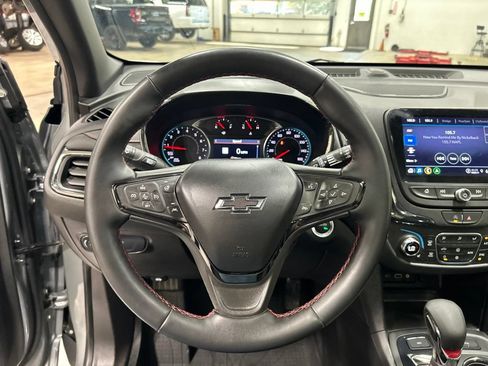 Used 2024 Chevrolet Equinox RS AWD/4WD image 17