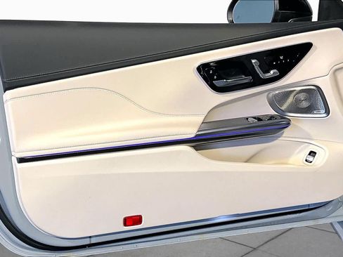 New 2027 Mercedes-Benz CLE 450 4MATIC Coupe image 11