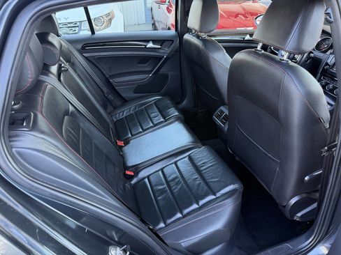 Used 2015 Volkswagen GTI SE image 15