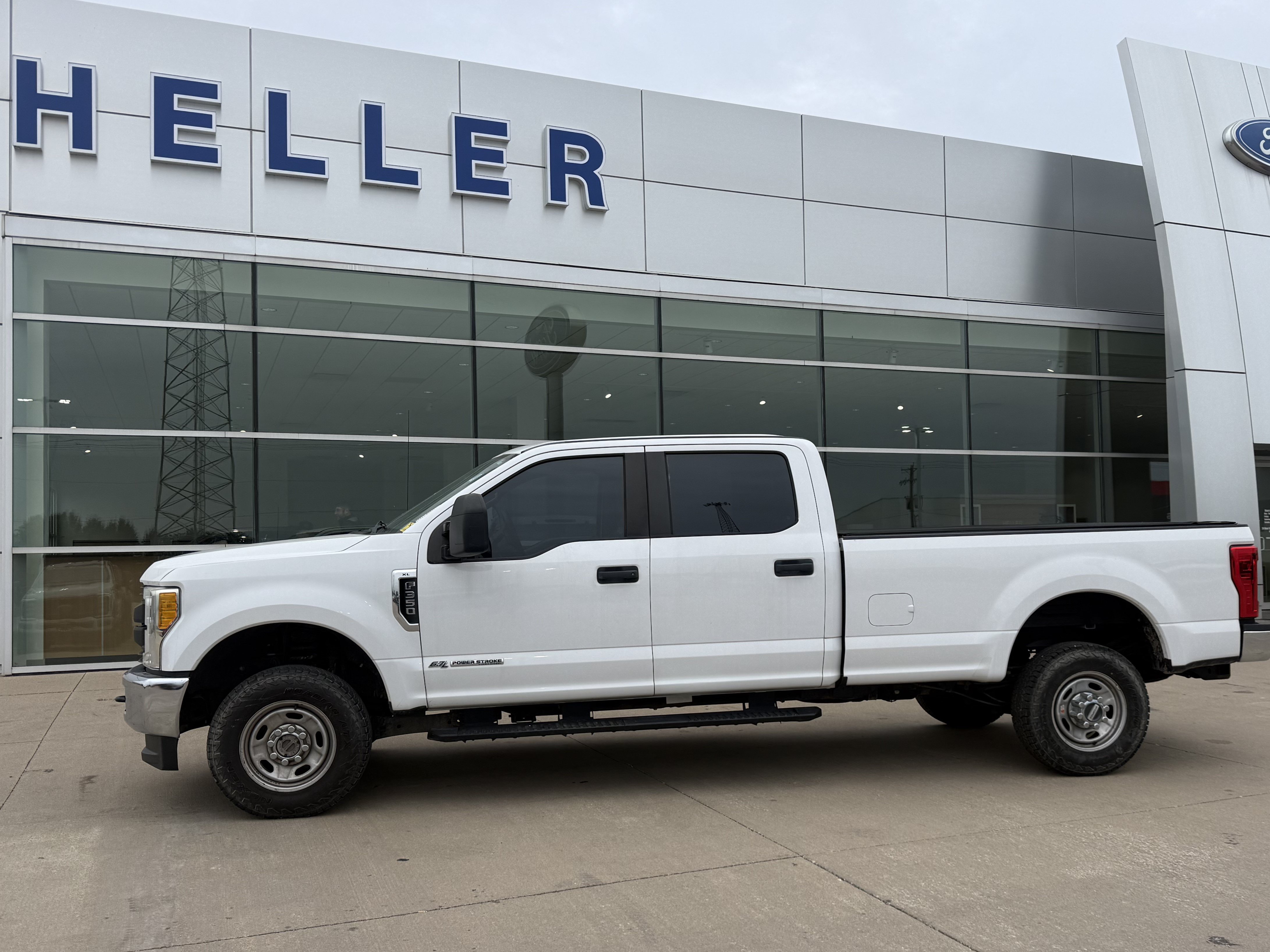 Used 2017 Ford F350 XL w/ XL Value Package AWD/4WD image 3