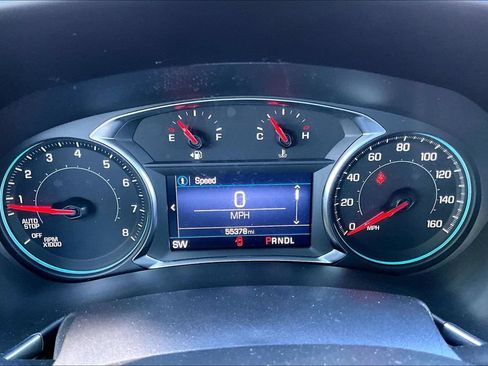 Used 2024 Chevrolet Equinox LT AWD/4WD image 12