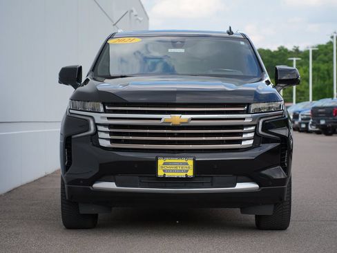 Used 2021 Chevrolet Tahoe High Country w/ Premium Package 2 AWD/4WD image 8