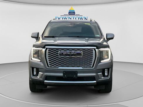 Used 2021 GMC Yukon Denali w/ Denali Premium Package AWD/4WD image 8