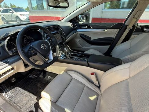Used 2016 Nissan Maxima 3.5 SL FWD image 9