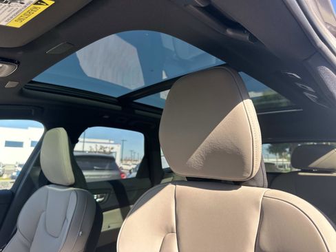 New 2026 Volvo XC60 T8 Plus w/ Protection Package Premier image 24