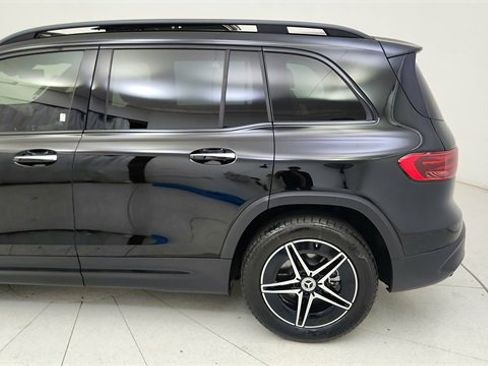 Used 2024 Mercedes-Benz EQB 250+ 250+ image 10