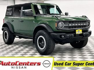 Used 2023 Ford Bronco Black Diamond w/ Sasquatch Package video 1