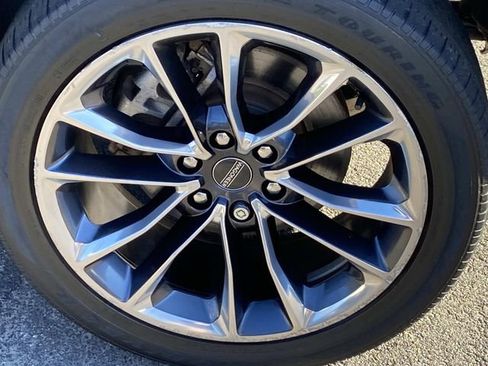 Used 2022 Jeep Wagoneer Series II w/ Premium Group I image 28