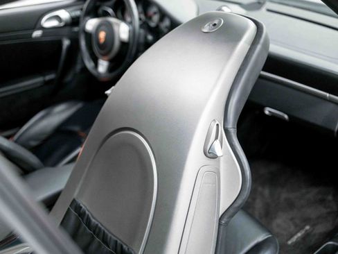 Used 2005 Porsche 911 Carrera S RWD image 55