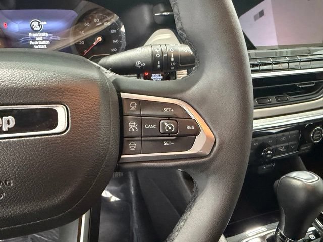 Used 2023 Jeep Compass Limited AWD/4WD image 13