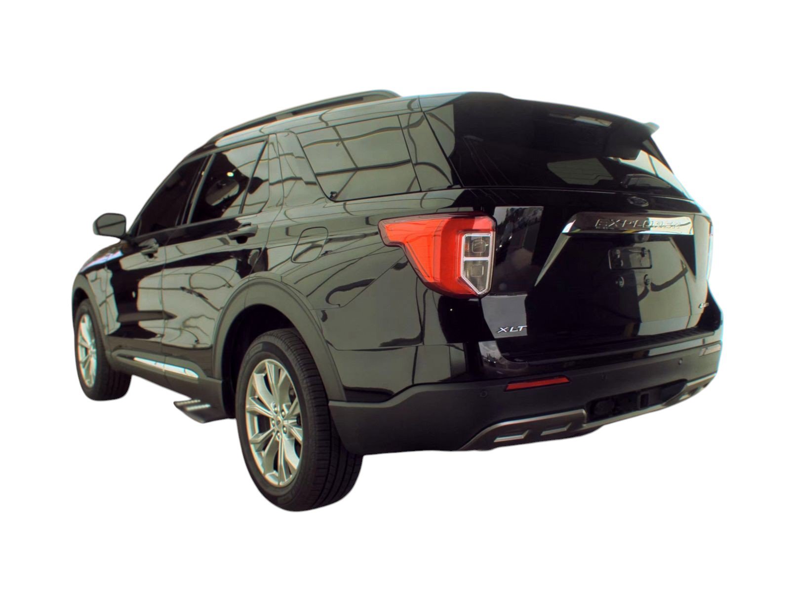 Used 2023 Ford Explorer XLT w/ Equipment Group 202A AWD/4WD image 4