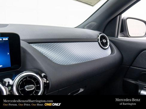 New 2026 Mercedes-Benz GLA 250 4MATIC image 31