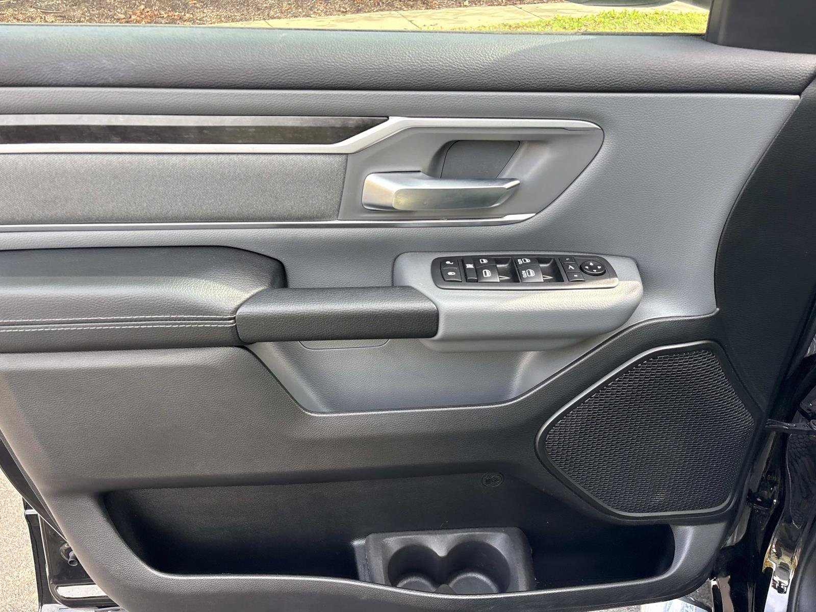Used 2021 RAM 1500 Big Horn AWD/4WD image 13