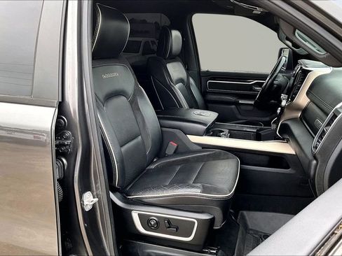 Used 2019 RAM 1500 Laramie image 7