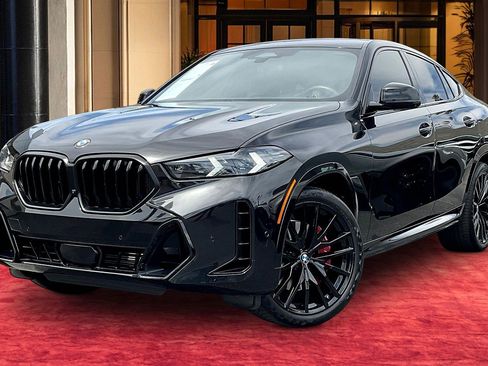 Used 2024 BMW X6 xDrive40i w/ Premium Package image 1