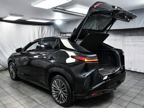Used 2023 Lexus RZ 450e Premium image 72