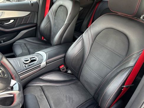 Used 2019 Mercedes-Benz GLC 43 AMG 4MATIC image 32