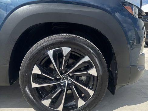 Certified 2025 MAZDA CX-50 2.5 Hybrid w/ Premium Plus Pkg AWD/4WD image 31