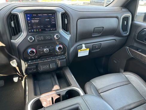 Used 2022 GMC Sierra 2500 Denali image 37
