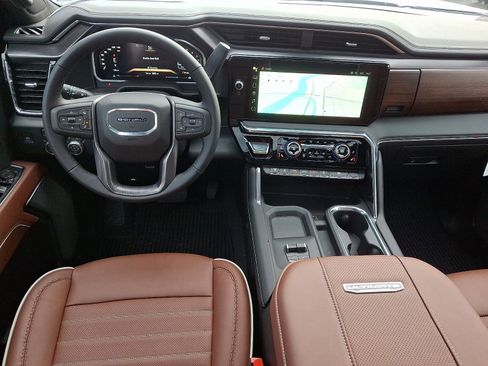 New 2026 GMC Sierra 3500 Denali Ultimate image 11