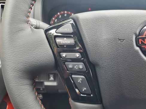 New 2026 Nissan Frontier PRO-4X w/ Pro-4x Convenience Package image 13