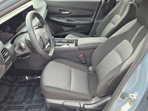 Used 2026 Nissan Sentra SV w/ Floor Mat Package FWD image 19