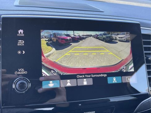 Used 2025 Honda Passport Black Edition image 31