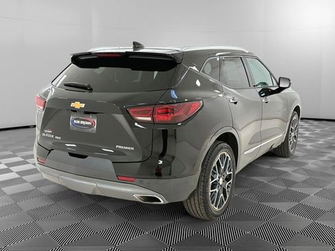Certified 2025 Chevrolet Blazer Premier w/ Driver Confidence II Package AWD/4WD image 5