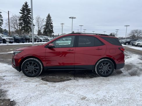 Certified 2023 Chevrolet Equinox RS image 4