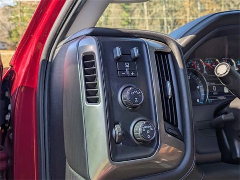 Used 2019 Chevrolet Silverado 2500 High Country w/ Duramax Plus Package image 30