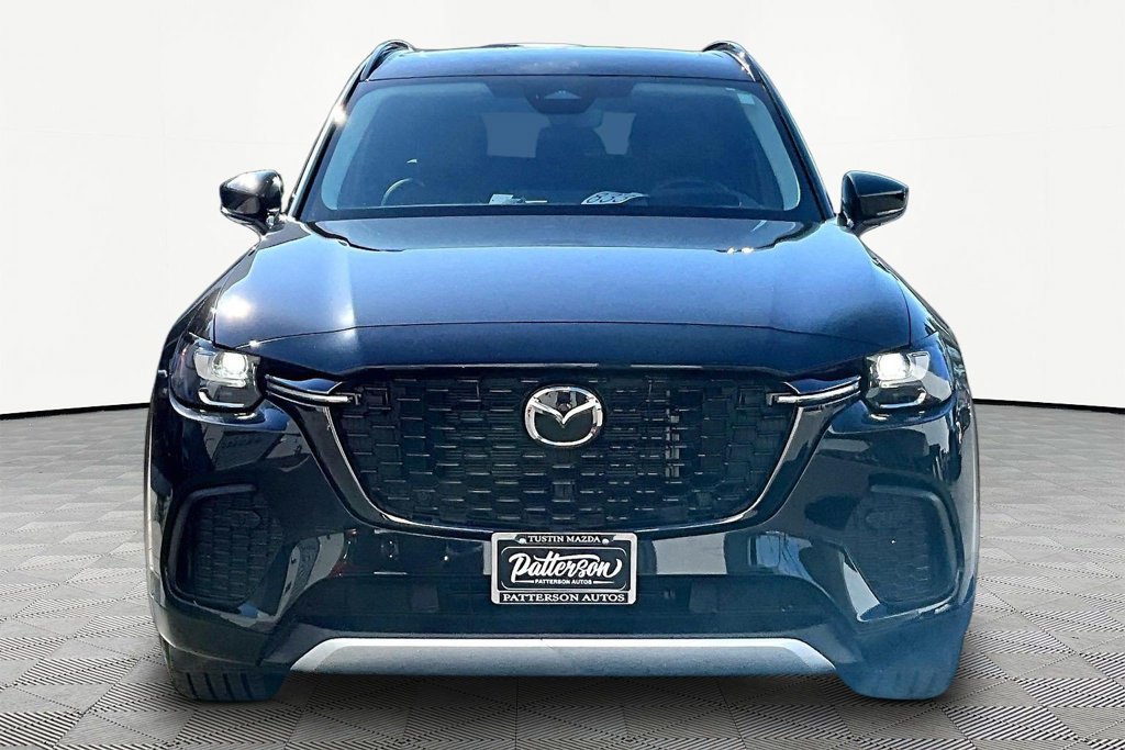 Certified 2025 MAZDA CX-70 Plug-In Hybrid w/ Premium Pkg AWD/4WD image 3