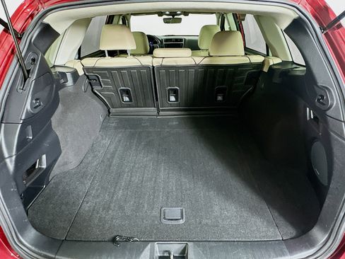 Used 2019 Subaru Outback 3.6R Limited w/ Popular Package #2 image 29