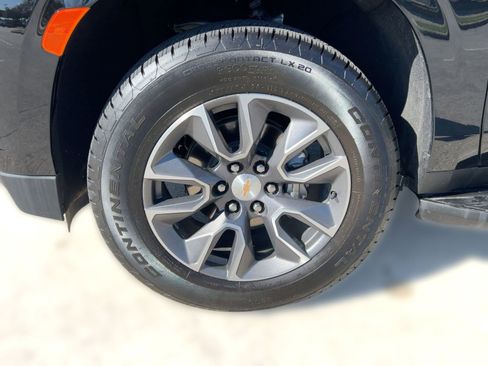 Certified 2024 Chevrolet Tahoe LS w/ Driver Alert Package image 11