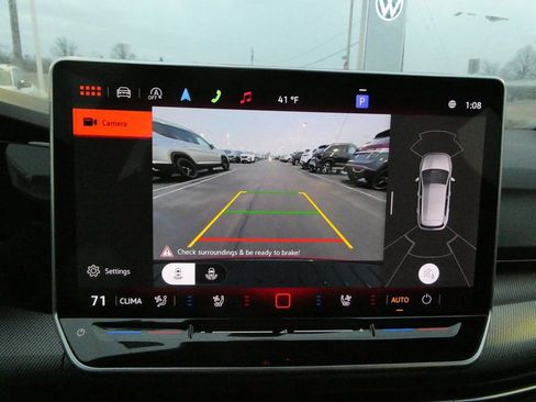 New 2026 Volkswagen GTI SE FWD image 5
