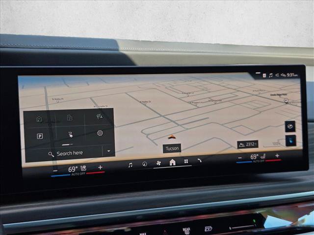 Certified 2025 BMW i7 xDrive60 AWD/4WD image 20