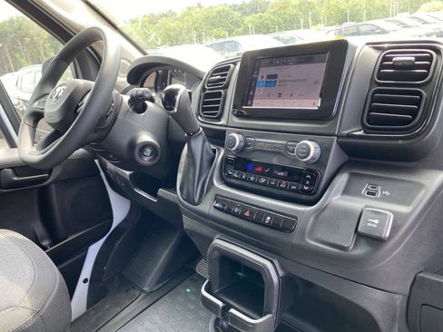 New 2026 RAM ProMaster 2500 w/ Convenience Group FWD image 7