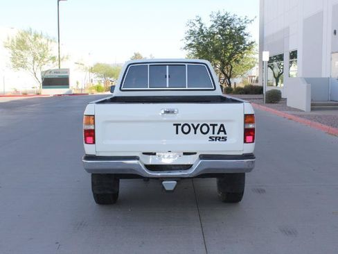 Used 1989 Toyota Pickup SR5 AWD/4WD image 6