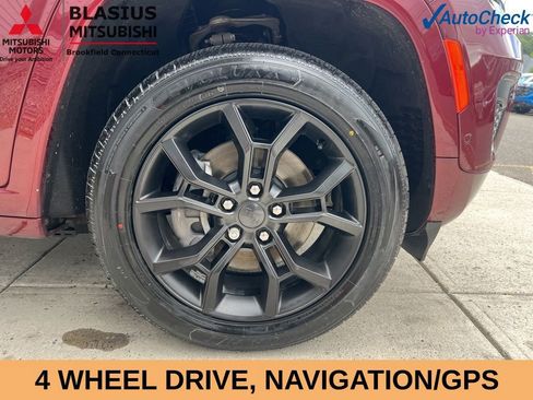 Used 2023 Jeep Grand Cherokee 30th Anniversary AWD/4WD image 3