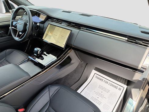 New 2026 Land Rover Range Rover Sport image 14
