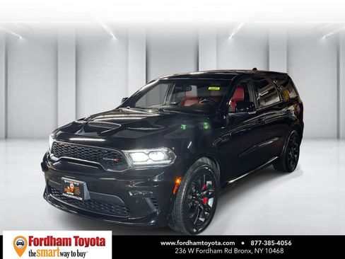 Used 2021 Dodge Durango R/T w/ Blacktop Package AWD/4WD image 4