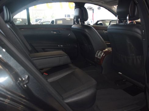 Used 2011 Mercedes-Benz S 550 image 15