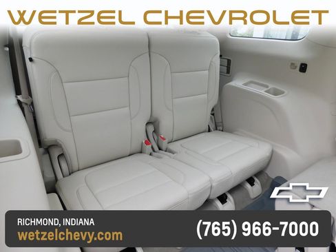 Used 2023 GMC Acadia Denali w/ Denali Technology Package AWD/4WD image 32