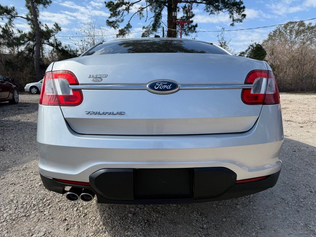 Used 2012 Ford Taurus SE FWD image 6