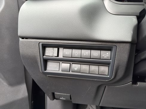 New 2026 Toyota Tundra Limited AWD/4WD image 20