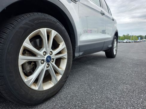 Used 2019 Ford Escape SE AWD/4WD image 18