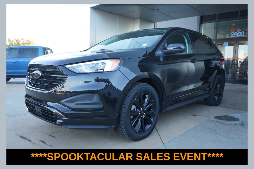 Certified 2024 Ford Edge SE w/ Black Appearance Package AWD/4WD image 1