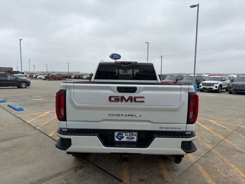 Used 2023 GMC Sierra 2500 Denali w/ Denali Ultimate Package AWD/4WD image 6