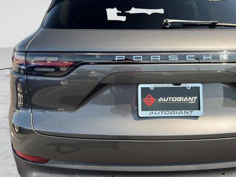 Used 2019 Porsche Cayenne E-Hybrid AWD/4WD image 22