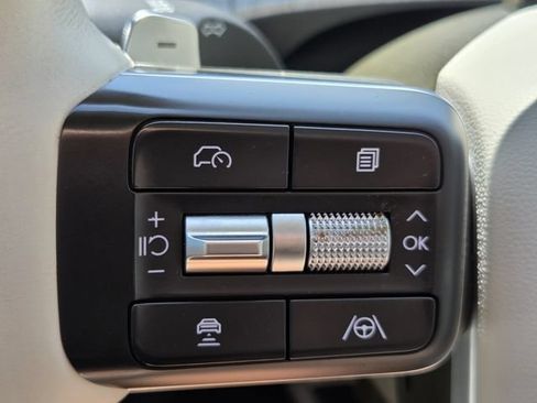 Used 2025 Hyundai Santa Fe Calligraphy FWD image 23
