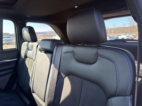 Used 2024 Jeep Grand Cherokee Trailhawk w/ Luxury Tech Group III image 42